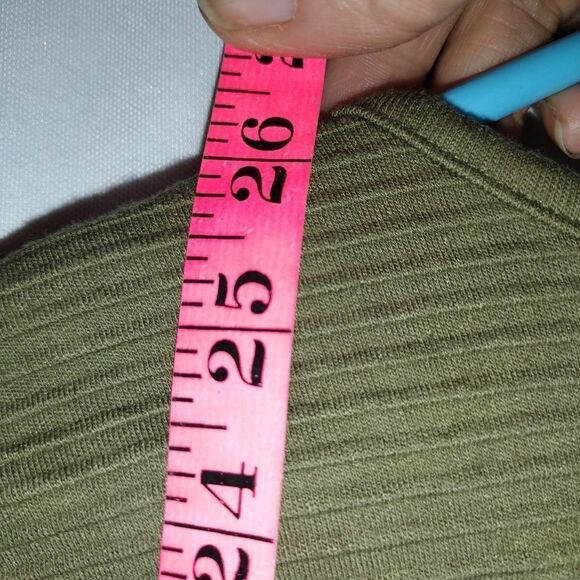 D& Co shirt and cardigan set - Picture 6 of 8